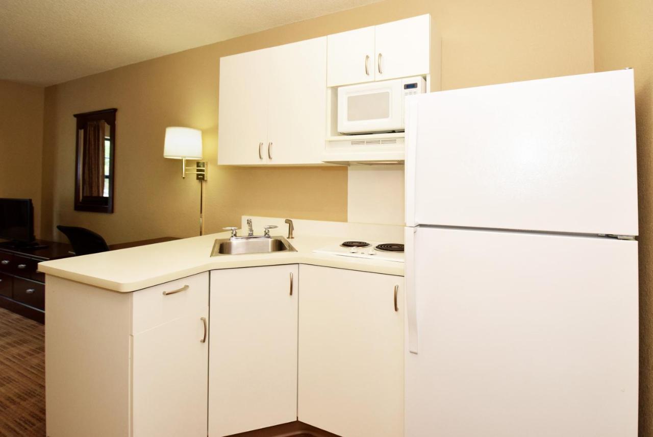 Extended Stay America Suites - Lynchburg - University Blvd Bagian luar foto