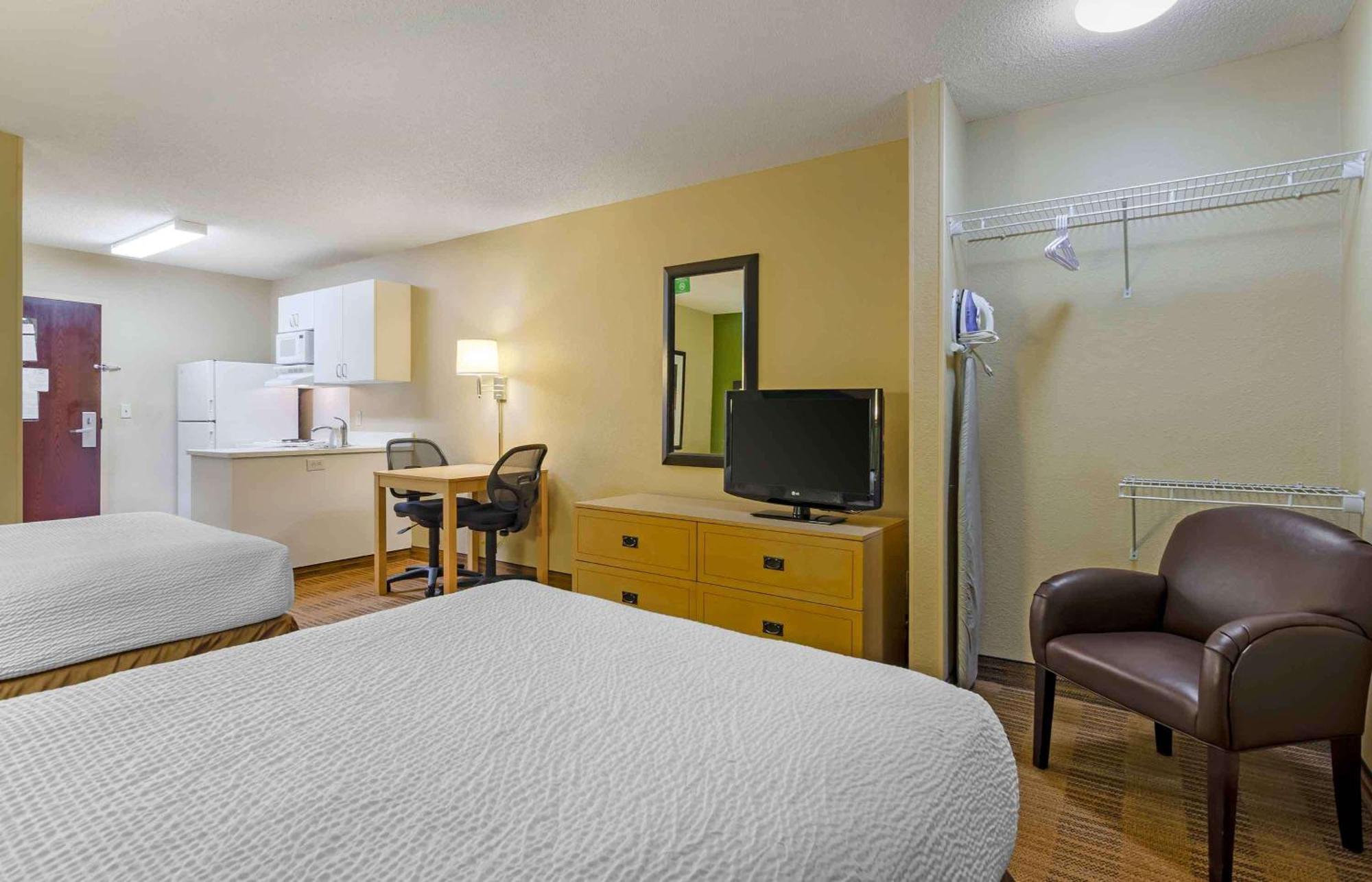 Extended Stay America Suites - Lynchburg - University Blvd Bagian luar foto