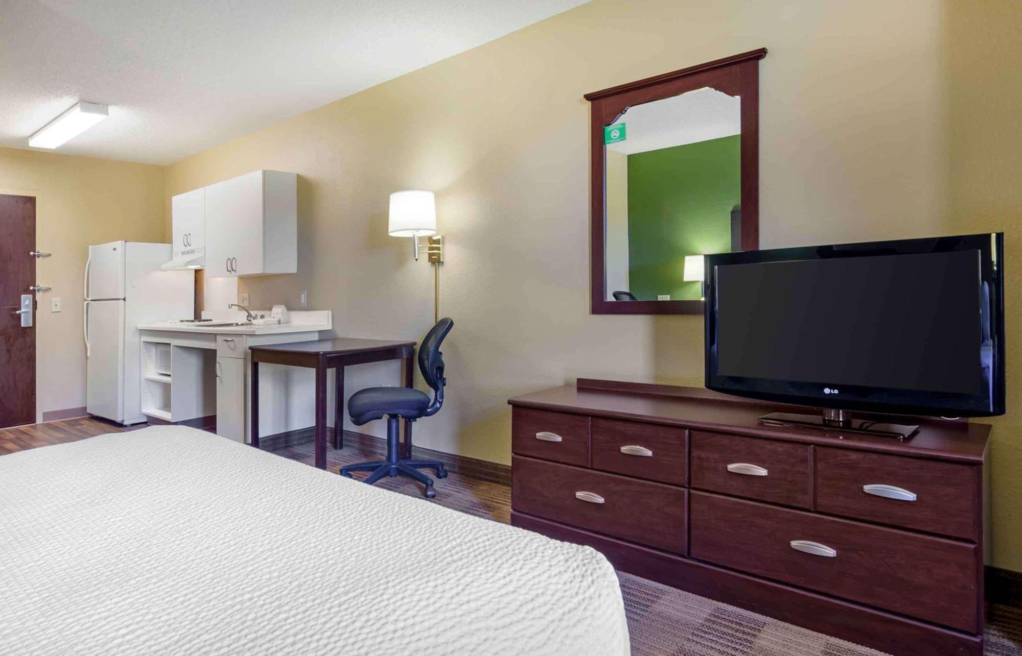 Extended Stay America Suites - Lynchburg - University Blvd Bagian luar foto