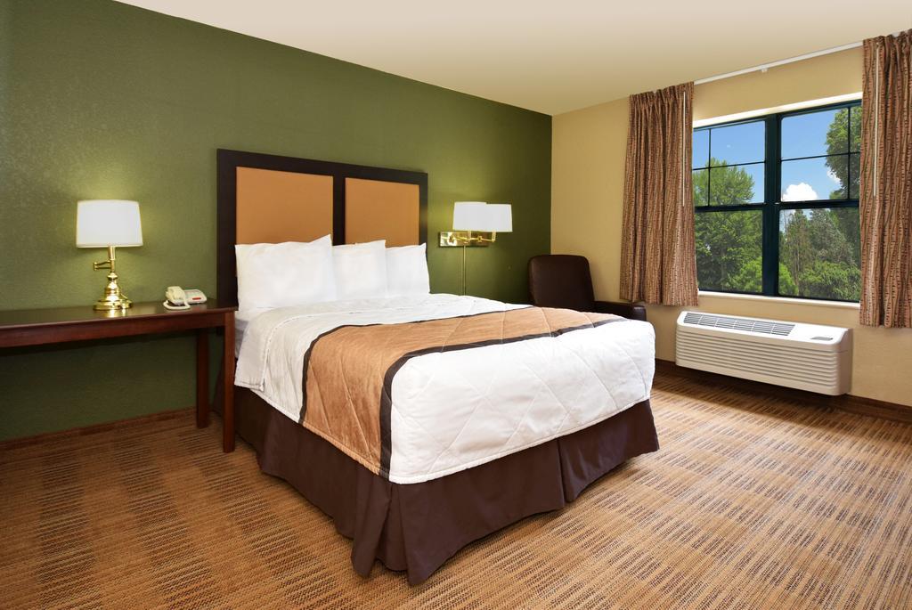 Extended Stay America Suites - Lynchburg - University Blvd Bagian luar foto