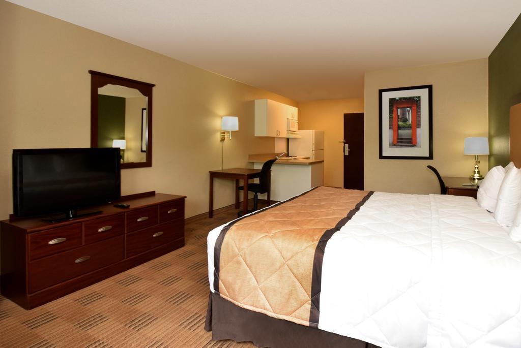 Extended Stay America Suites - Lynchburg - University Blvd Bagian luar foto